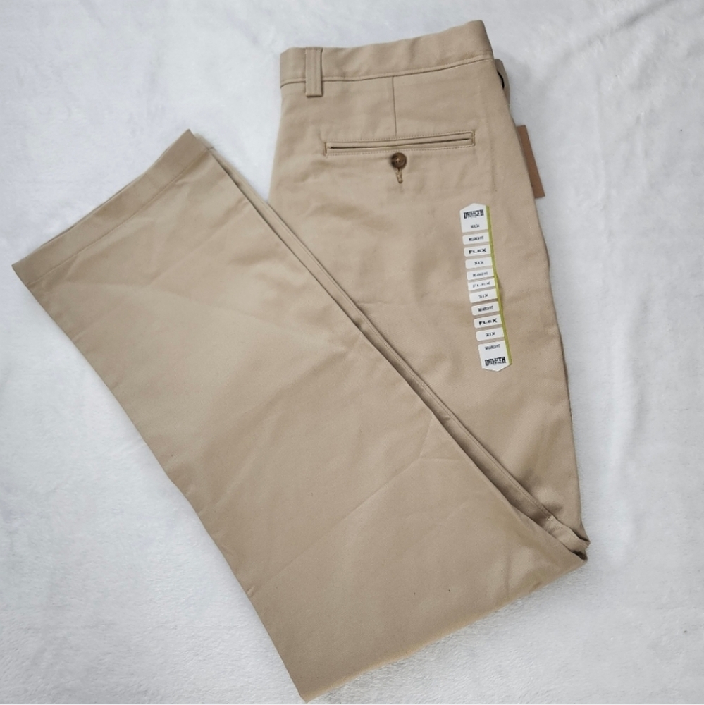 DULUTH Trading Men's Class Act Relaxed Fit No Iron Dress Pants Tan 36x34 NWT‎